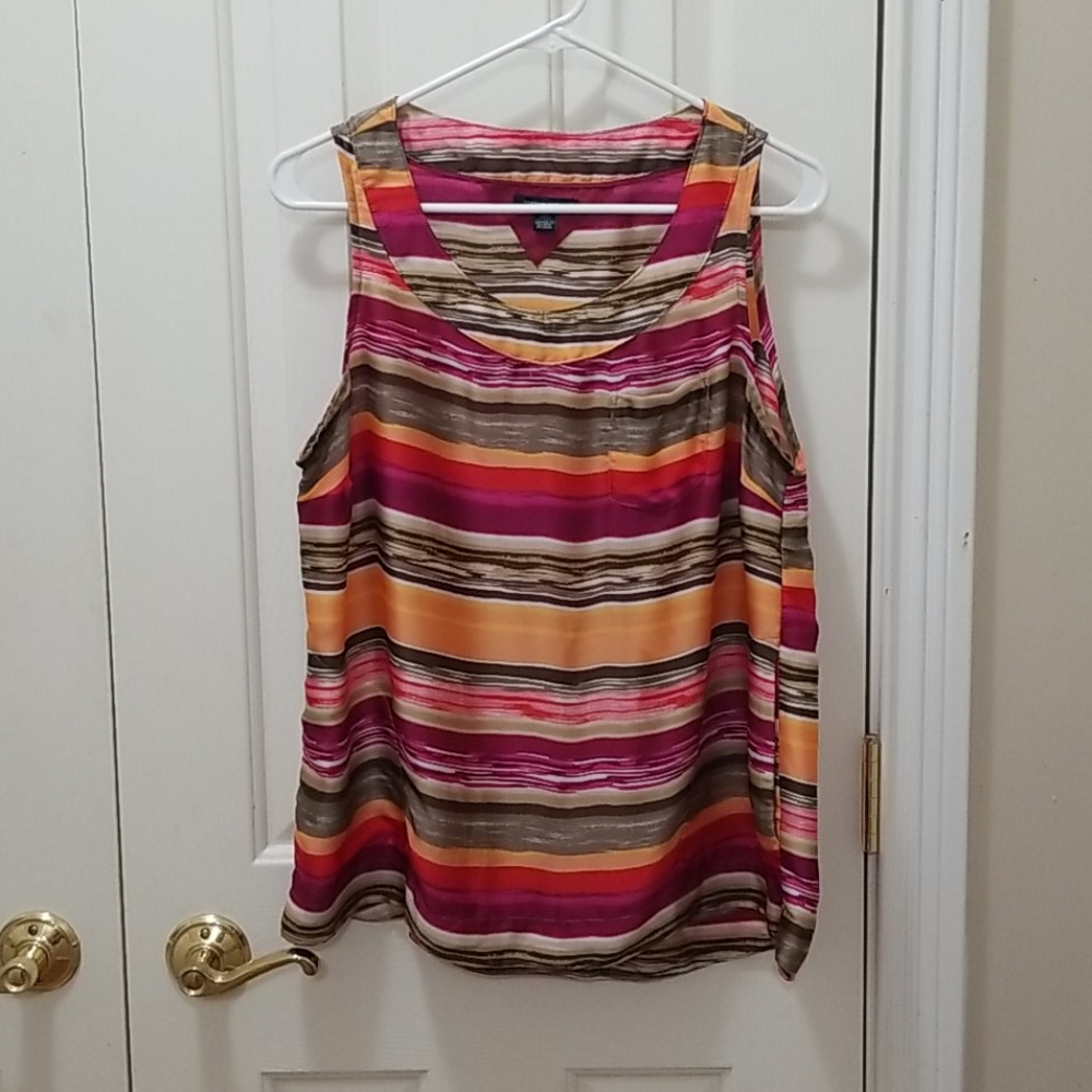 3/$12 Tommy Hilfiger tank top sz L